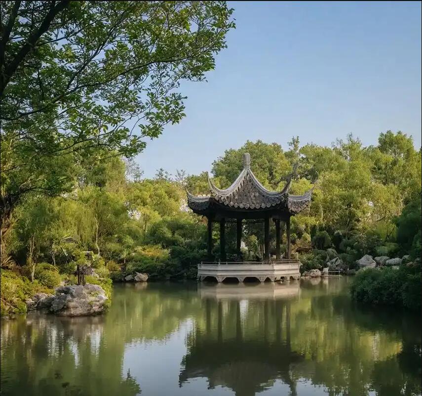 离石区凌香餐饮有限公司